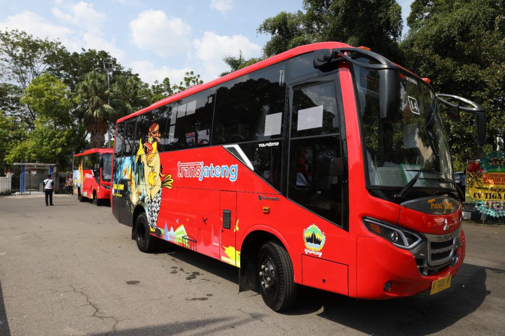 Trans Jateng Buruh | Warga Trans Jateng 2025