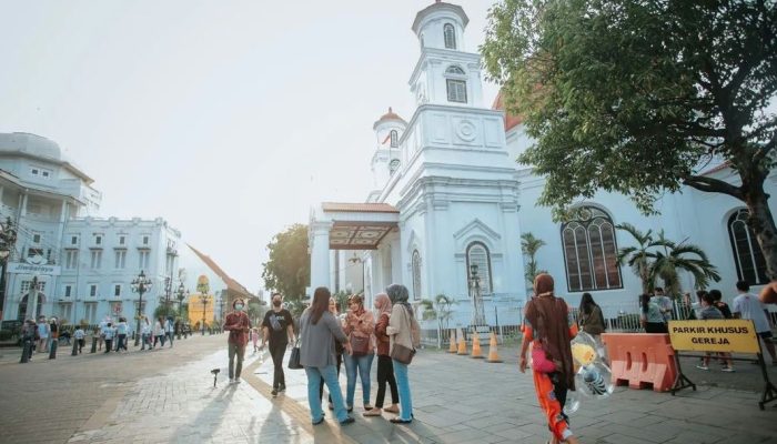 5,4 Juta Wisatawan Kunjungi Jateng saat Libur Lebaran, Kota Lama Terfavorit!