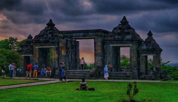 Informasi Lengkap Seputar Candi Ratu Boko Yogyakarta: Daya Tarik, Harga Tiket Hingga Lokasi