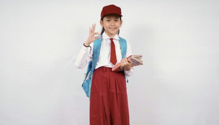 Tolak Larangan Pengadaan Seragam oleh Sekolah, Pengamat Pendidikan: Itu Simbol Kebersamaan
