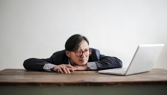 Udah Seminggu Kerja Masih Terasa Malas? Ini Tanda Kamu Kena Post Holiday Blues, Apa Itu?