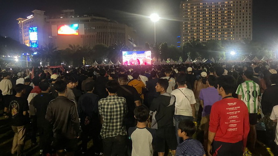 Indonesia Australia | Nobar di Simpanglima, Mbak Ita Apresiasi Perjuangan Timnas Indonesia