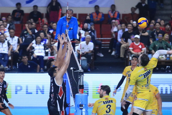 STIN BIN kalahkan LavAni Putra di Laga PLN Mobile Proliga 2024 di Semarang