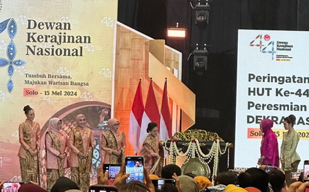 Peringatan HUT Dekranasda dan HKG PKK di Solo, Kota Semarang Juara Siaga Kebakaran Lingkungan