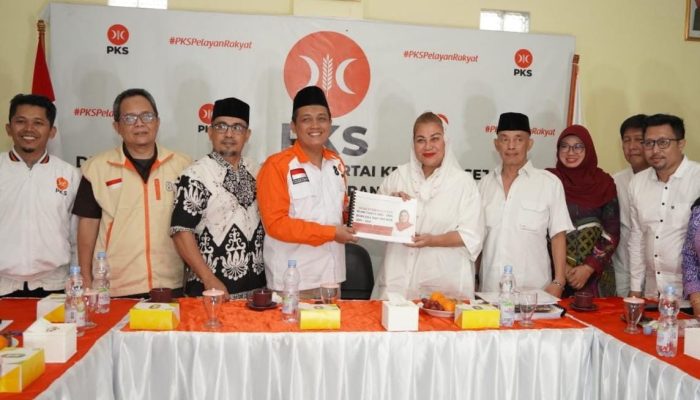 Mbak Ita Penuhi Undangan PKS, Singgung Kriteria: Responsif, Berpengalaman dan Berpotensi Menang