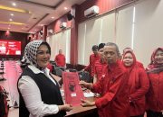 Video Bupati Klaten Sri Mulyani Ambil Formulir Pendaftaran Cawagub Jawa Tengah