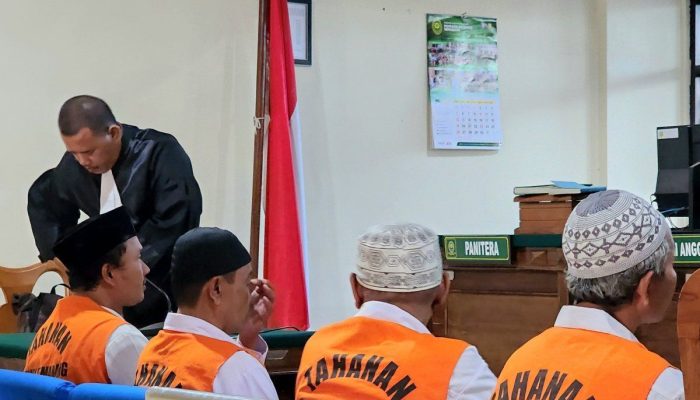 Penyelundup Ratusan Anjing Tujuan Solo Dituntut 1,5 Tahun Bui, Bos hingga 4 Awak Truk Kena Semua