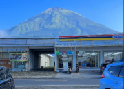 Mengungkap Lokasi Minimarket di Wonosobo dengan View Gunung Sindoro, Mirip Jepang!