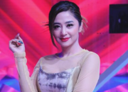 Video Manggungnya Viral Jadi Parodi di Medsos, Ini Profil Dewi Persik