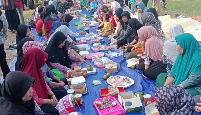 Warga Blora Gelar Tradisi Sedekah Bumi Pasca Lebaran, Nguri-Uri Warisan Leluhur