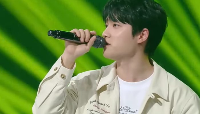 Do Kyungsoo Viral Usai Nyanyi Lagu Spot, Vibes dan Suaranya Menawan Guys!