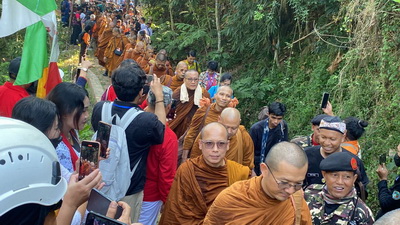 Biksu Thudong Thailand
