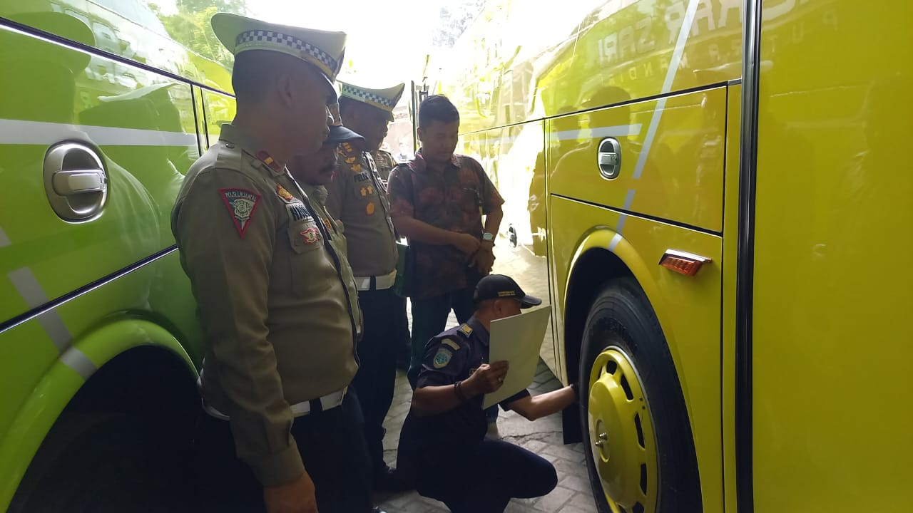 kecelakaan lalu lintas
