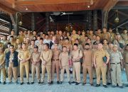 Desak Segera Dikeluarkan SK Perpanjangan Masa Jabatan, Kades se-Kabupaten Demak Datangi Kantor Bupati