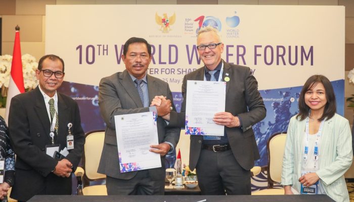 Di WWF Bali 2024, Pemprov Jateng Teken Kerja Sama dengan UNESCO-IHE Institute for Water Education
