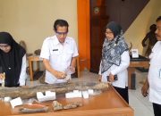 Dinporabudpar Blora Konservasi Gading Gajah Purba yang Ditemukan di Sungai Bengawan Solo