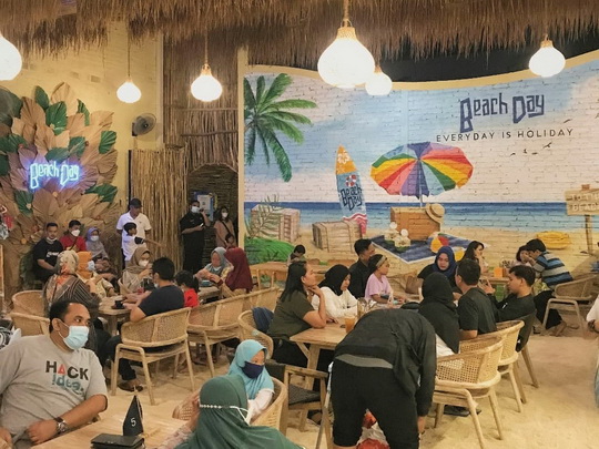 beach day semarang