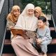 depltak ibu dan anak perempuan