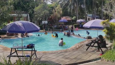 Wisata The Fountain Water Park