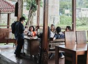 Intip Daya Tarik Tempat Makan Joglo Tepi Sawah Salatiga, Restoran Menjanjikan dengan Kuliner Lezat