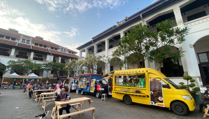 Komunitas Food Truck Semarang, Tren Sulap Minivan Jadi Warung Berjalan: ‘Ngetem’ Sambil Jualan
