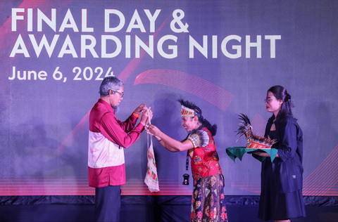 20 Perempuan Pelaku UMKM Raih Awarding Night Women Ecosystem Catalyst 2024