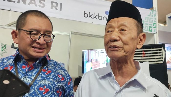 Baznas RI Salurkan Bantuan Program ZCD di Kota Semarang 