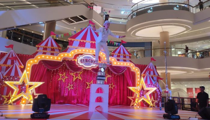 Isi Liburan Sekolah, Yuk Nonton Pertunjukan Sirkus Gratis di The Park Mall Semarang