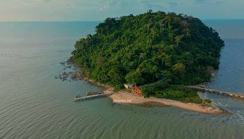 Penat Sekolah? Kini Saatnya Liburan ke 4 Wisata Alam Jepara yang Enggak Itu-itu Aja, Tinggal Pilih!