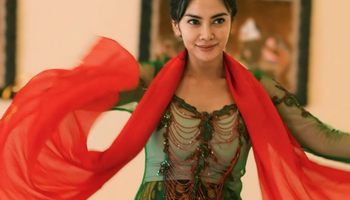 Jadi Sinden di Film Paku Tanah Jawa, Masayu Anastasia ‘Kesurupan’ Arwah Ini