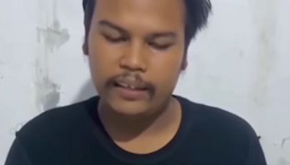 Nongol Lagi Usai Viral Konten Kasus Sukolilo, Teyeng Wakatobi Minta Maaf: Hanya untuk Cari Viewer