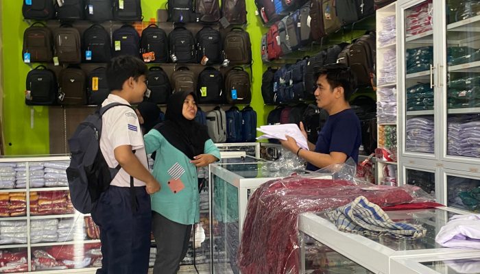Jelang Tahun Ajaran Baru, Seragam Sekolah Mulai Diburu: Kini Tak Perlu Tunggu Pengumuman PPDB