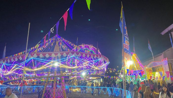 Serunya Main ke Pasar Malam di Semarang, Murah dan Menantang Adrenalin!