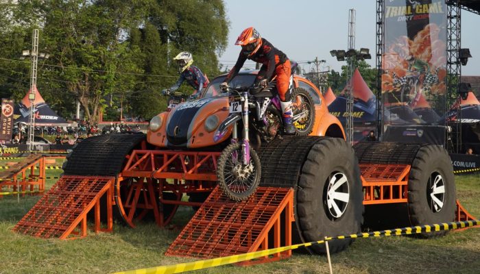 Trial Game Dirt 2024: Regulasi Baru Panaskan Persaingan, Lantian Juan dan Ivan Harry Bersaing Ketat di Seri Perdana