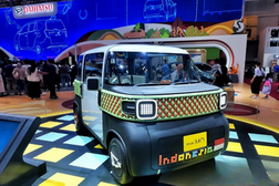 Daihatsu me:MO