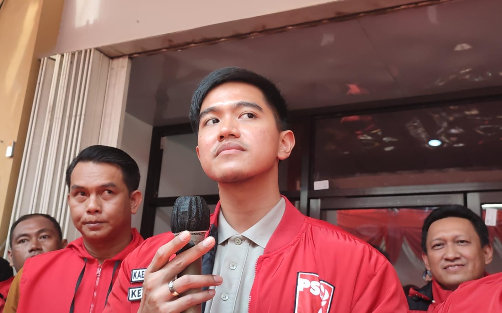 Golkar Luthfi | Soal Pilgub Jawa Tengah 2024, Kaesang Sebut Punya Peluang Lebih Besar dari DKI
