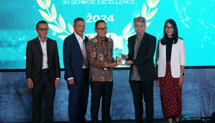 Layanan Prima, Bank Jateng Borong 4 Penghargaan di 21ˢᵗ Infobank Banking Service Excellence 2024