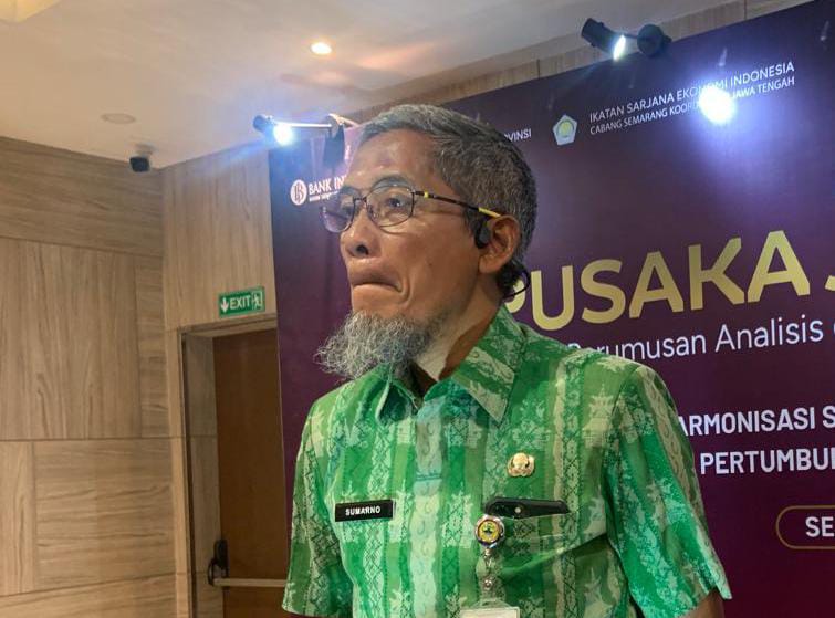 Sekda Jateng Sumarno