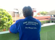 guru SMP agustinus
