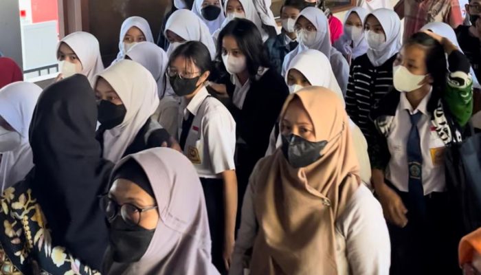 Soal Piagam Palsu di PPDB SMA, Orang Tua Siswa SMPN 1 Semarang Berencana Gugat ke PTUN