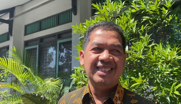 Orang Tua Asuh | bambang pramusinto