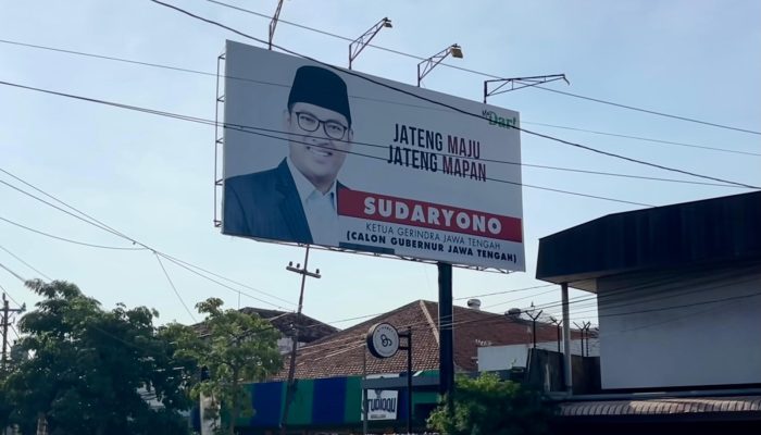 Sehari Usai jadi Wamen Pertanian, Baliho dan MMT Sudaryono Cagub Jateng Masih Ramaikan Semarang