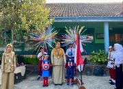 Dua siswa baru SDN Tugurejo 02