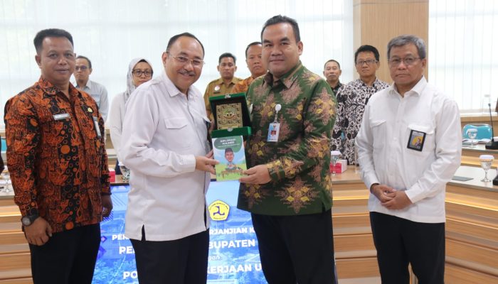 Pemkab Blora Teken PKS Pembangunan SDM dengan Politeknik PU