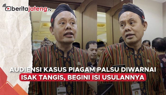 Video Audiensi Kasus Piagam Palsu Diwarnai Isak Tangis