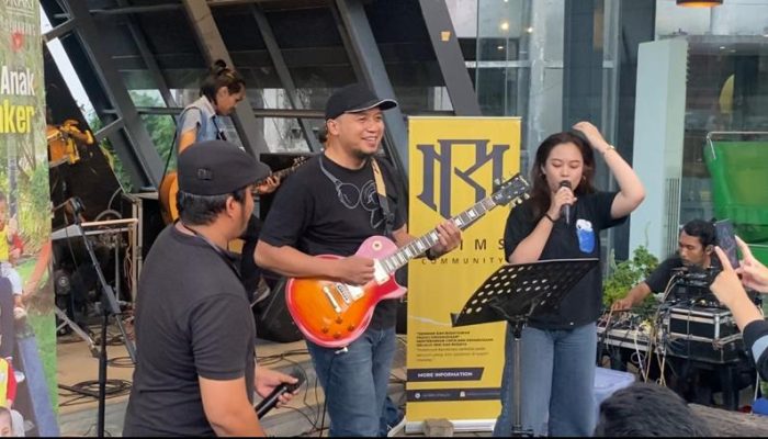 Bantu Penderita Kanker, Kumpulan Musisi Semarang ‘Blims Community’ Gelar Konser Amal di Loko Cafe