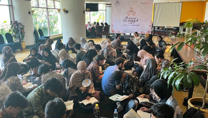 Video Book Club Semarang Ramaikan Pasar Senggol Grand Candi-Beritajateng.tv