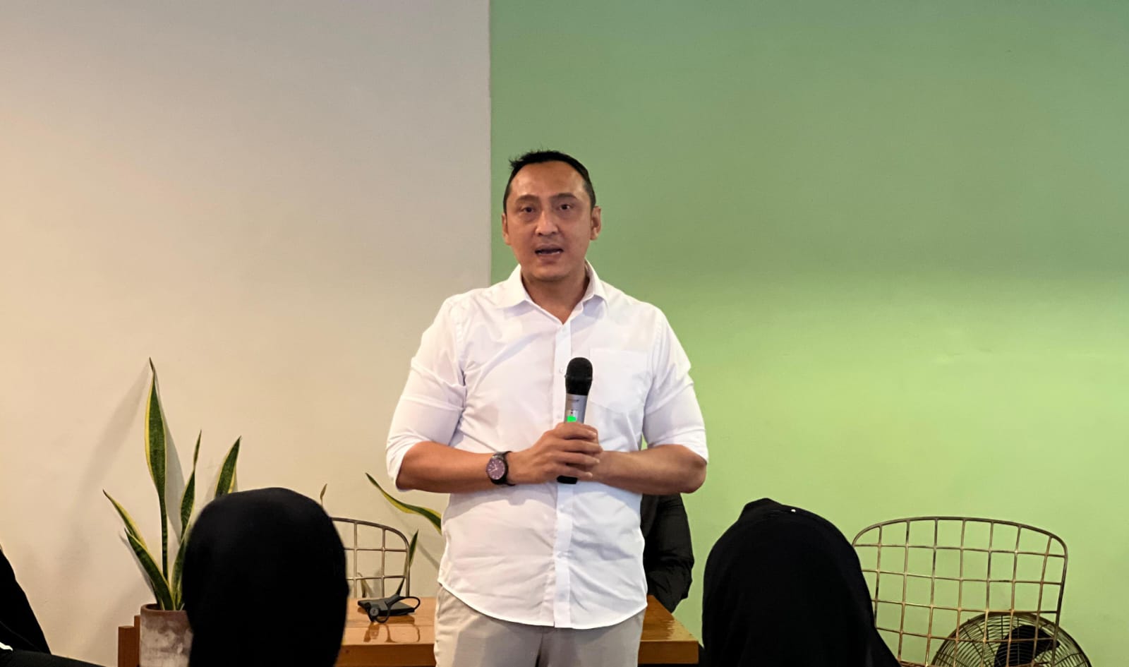 Rekom PDI Perjuangan Belum Turun, Arnaz Agung Andrarasmara Masif Sosialisasi Visi Misi