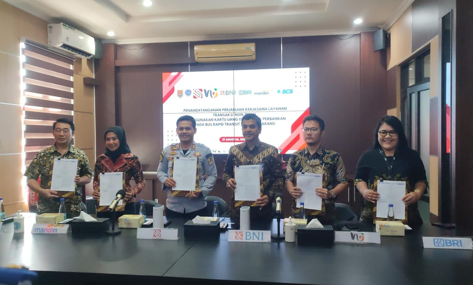 Trans Semarang Tingkatkan Layanan Transaksi Non Tunai, Bayar Tiket Bisa Pakai e-Money 4 Bank