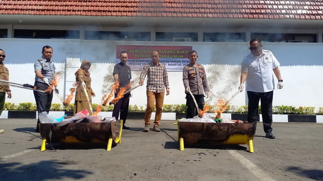 pemusnahan barang bukti pidana